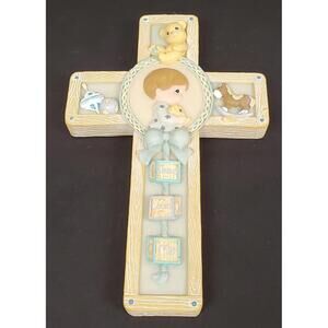Precious Moments "Jesus Loves Me" Boy Resin Wall Cross – 1999